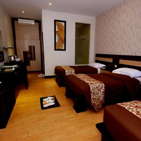 Kusuma Agrowisata Resort & Convention Malang Esterno foto