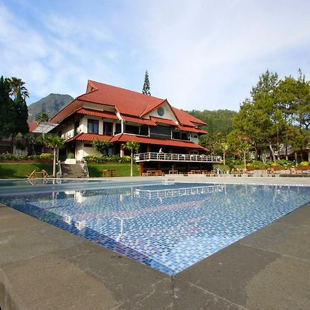 Kusuma Agrowisata Resort & Convention Malang Esterno foto