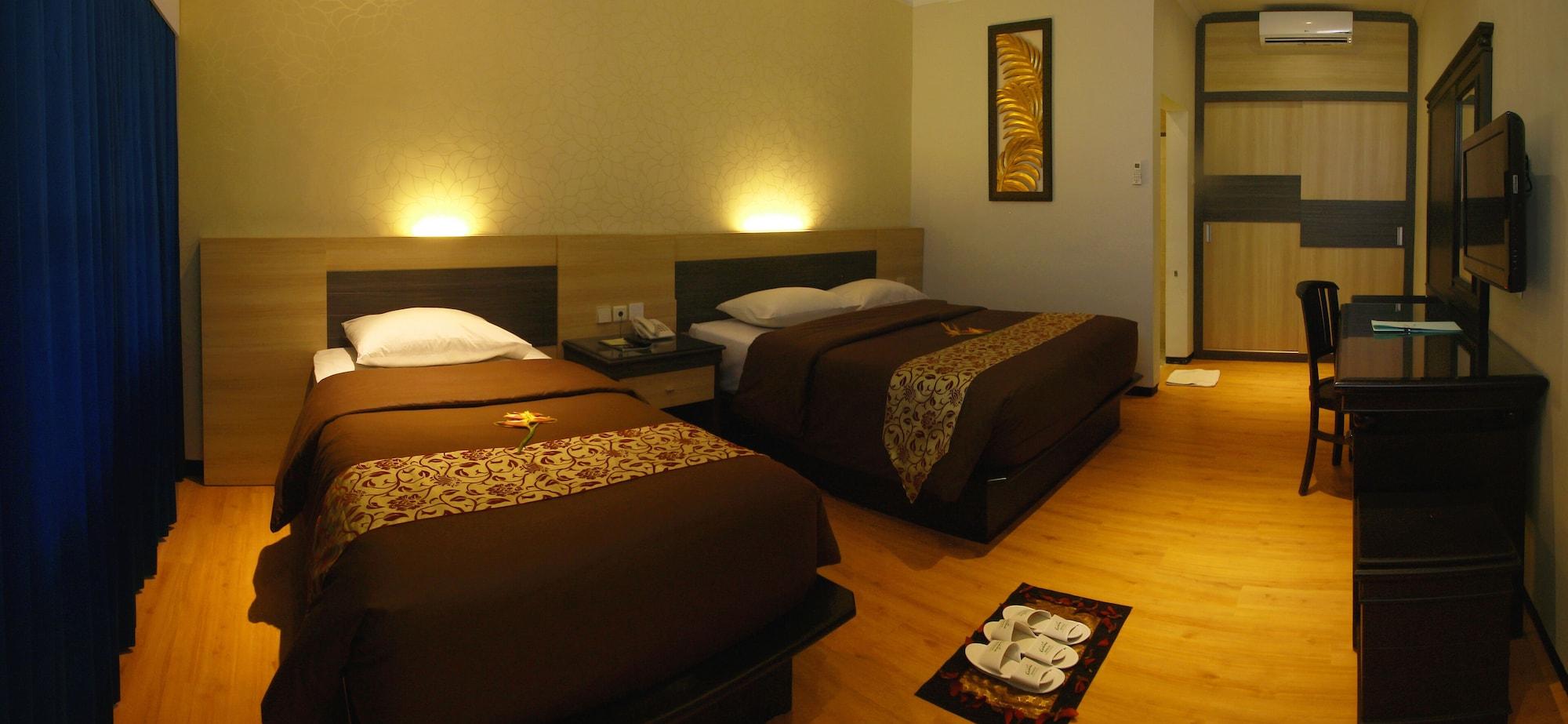 Kusuma Agrowisata Resort & Convention Malang Esterno foto