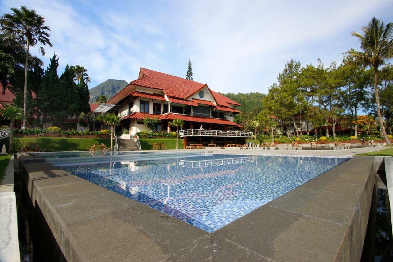 Kusuma Agrowisata Resort & Convention Malang Esterno foto