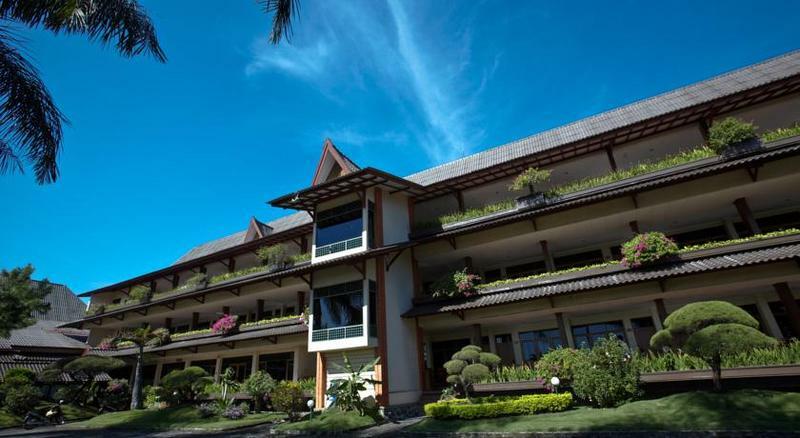 Kusuma Agrowisata Resort & Convention Malang Esterno foto
