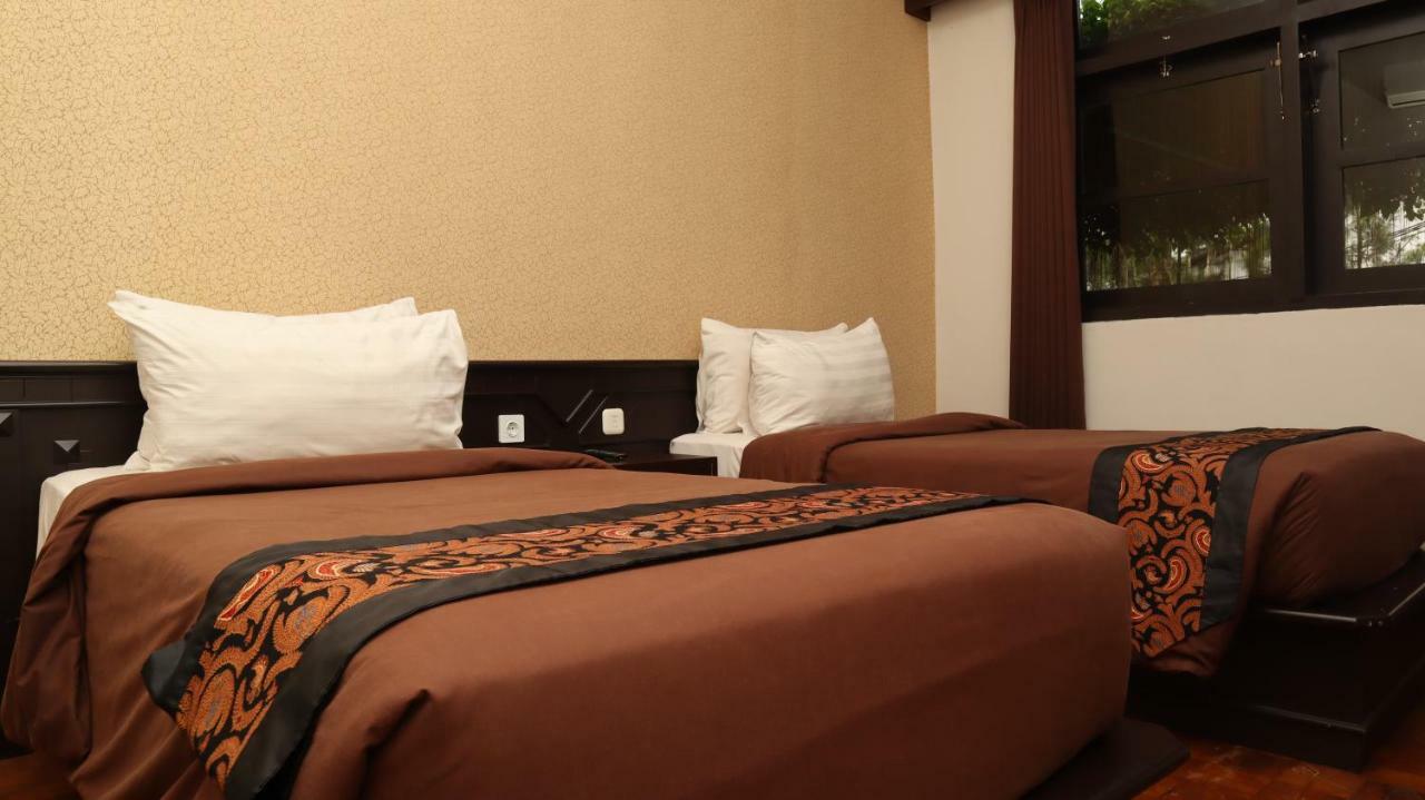 Kusuma Agrowisata Resort & Convention Malang Esterno foto