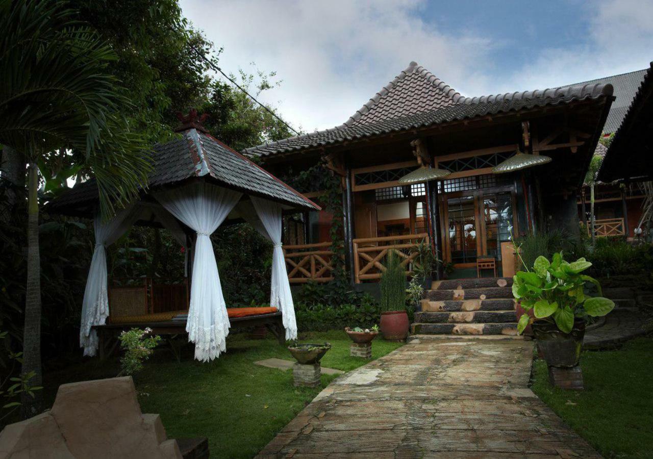 Kusuma Agrowisata Resort & Convention Malang Esterno foto